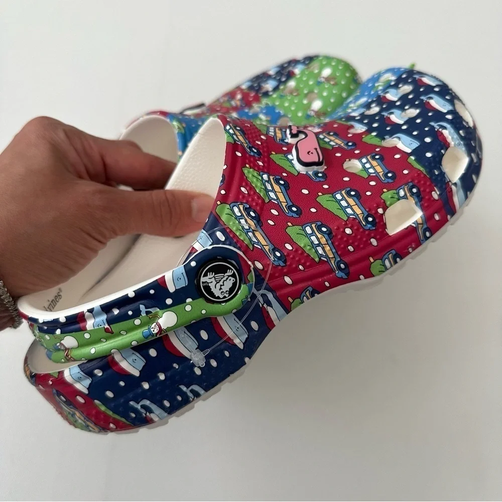 CROCS x Vineyard Vines HOLIDAY PATCHWORK CLOGS Size 3 Kids